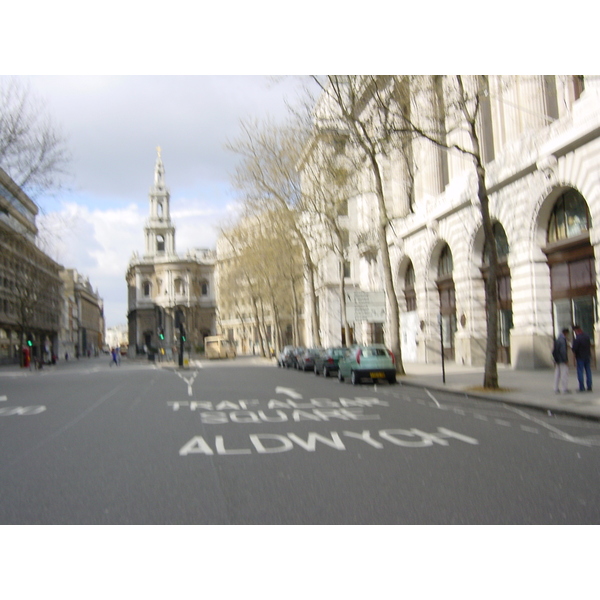 Picture United Kingdom London 2001-04 107 - Journey London