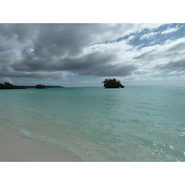 Picture New Caledonia Lifou Luengoni Beach 2010-05 27 - Tour Luengoni Beach