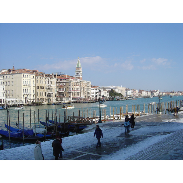 Picture Italy Venice 2005-03 28 - Discovery Venice