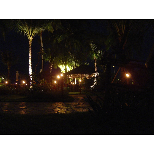 Picture Thailand Khao Lak Meridien Khao Lak Hotel By Night 2005-12 27 - Discovery By Night