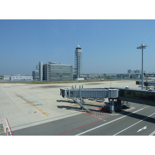 Picture Japan Kansai Airport 2010-06 15 - Center Kansai Airport