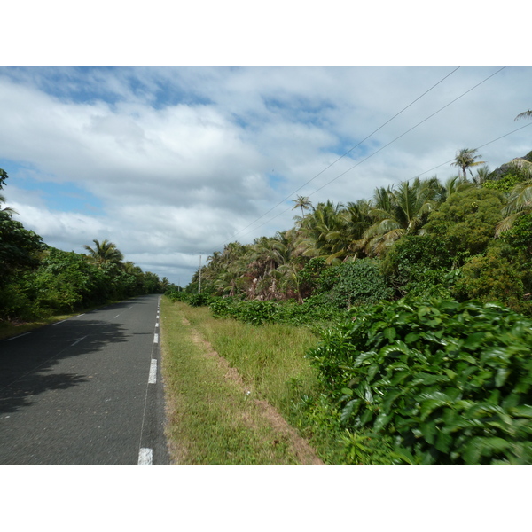 Picture New Caledonia Lifou Josip 2010-05 34 - Tour Josip