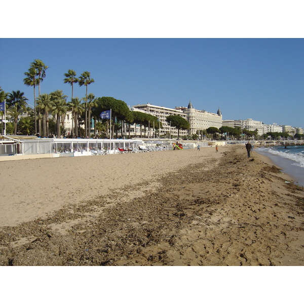 Picture France Cannes 2006-02 5 - History Cannes