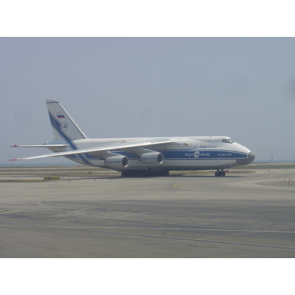 Picture France Nice Airport 2005-06 6 - Discovery Nice Airport