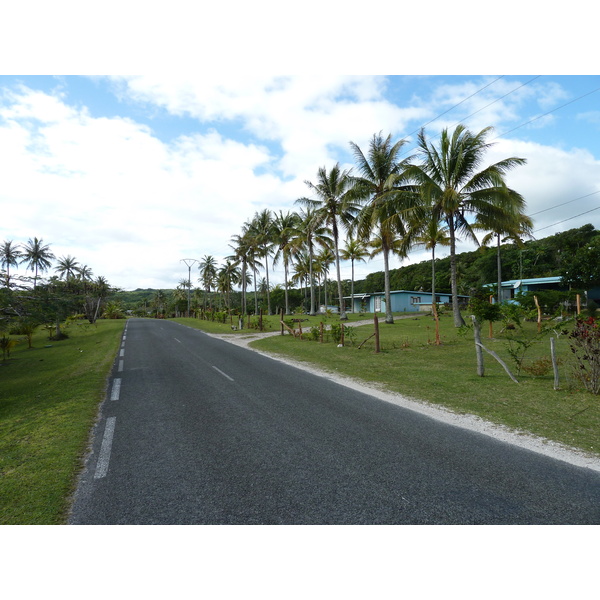 Picture New Caledonia Lifou Josip 2010-05 13 - Center Josip