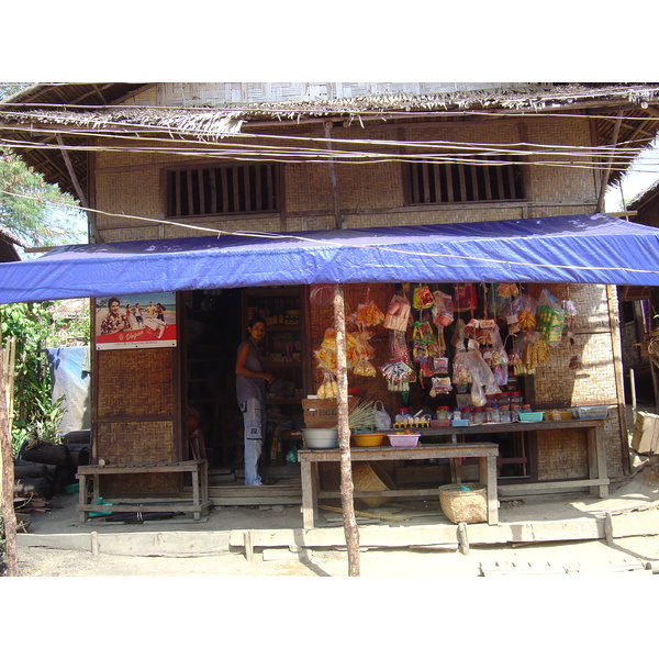 Picture Myanmar Myeik (Mergui) 2005-01 133 - Center Myeik (Mergui)