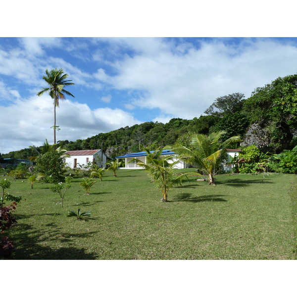 Picture New Caledonia Lifou Josip 2010-05 10 - Tours Josip