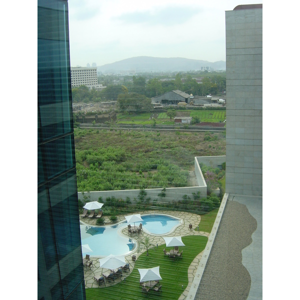 Picture India Mumbai Hyatt hotel 2003-05 12 - Discovery Hyatt hotel