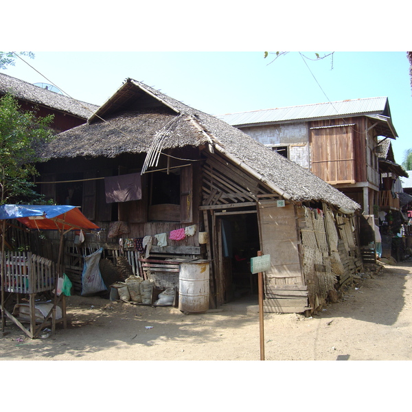 Picture Myanmar Myeik (Mergui) 2005-01 86 - Around Myeik (Mergui)