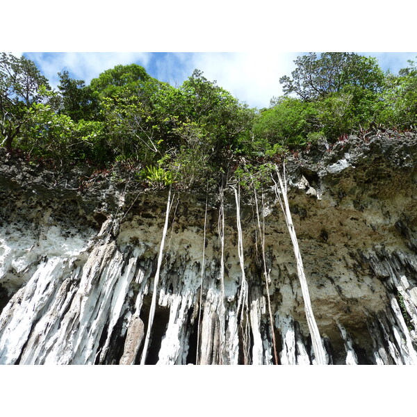 Picture New Caledonia Lifou Josip 2010-05 9 - Tour Josip