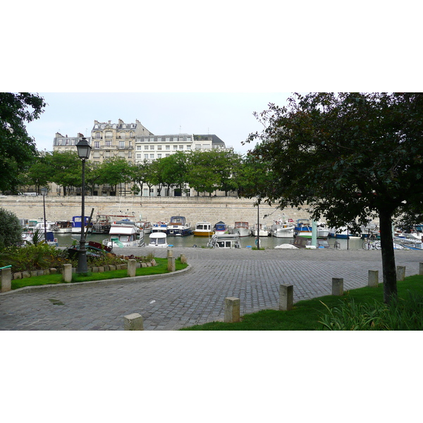 Picture France Paris Bastille Harbour 2007-06 49 - Tours Bastille Harbour