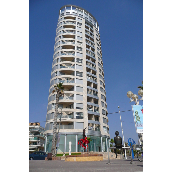 Picture Israel Bat Yam Beach 2007-06 58 - Discovery Bat Yam Beach