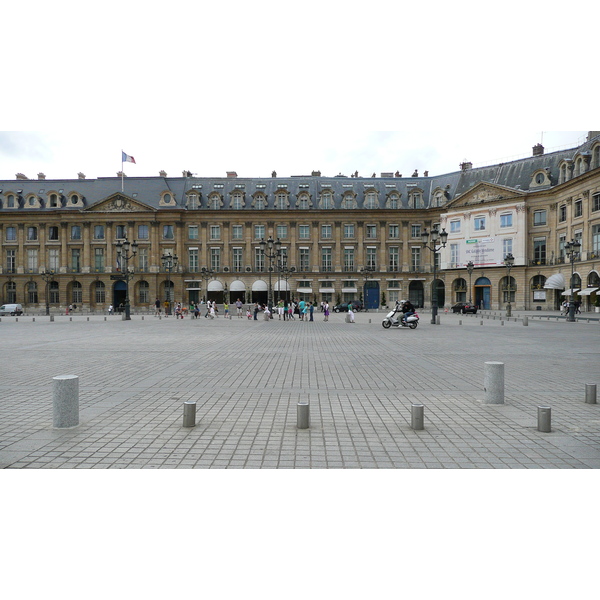 Picture France Paris Place Vendome 2007-07 38 - Recreation Place Vendome