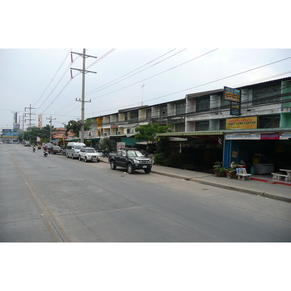 Picture Thailand Pattaya Theprasit 2008-01 5 - Recreation Theprasit