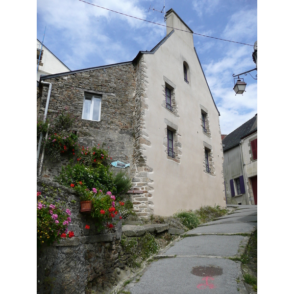 Picture France La Roche Bernard 2007-07 46 - Recreation La Roche Bernard