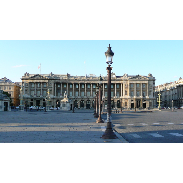 Picture France Paris La Concorde 2007-04 27 - Center La Concorde