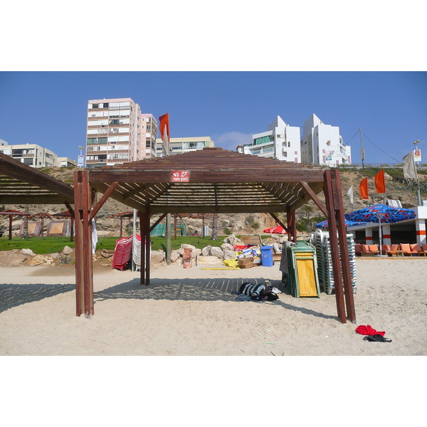 Picture Israel Bat Yam Beach 2007-06 67 - Around Bat Yam Beach