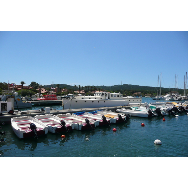 Picture France Porquerolles Island Porquerolles harbour 2008-05 14 - Around Porquerolles harbour