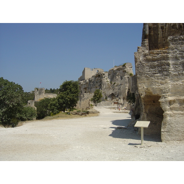 Picture France Baux de Provence 2004-08 6 - Tour Baux de Provence