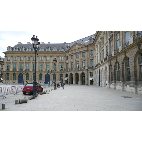 Picture France Paris Place Vendome 2007-07 41 - Journey Place Vendome