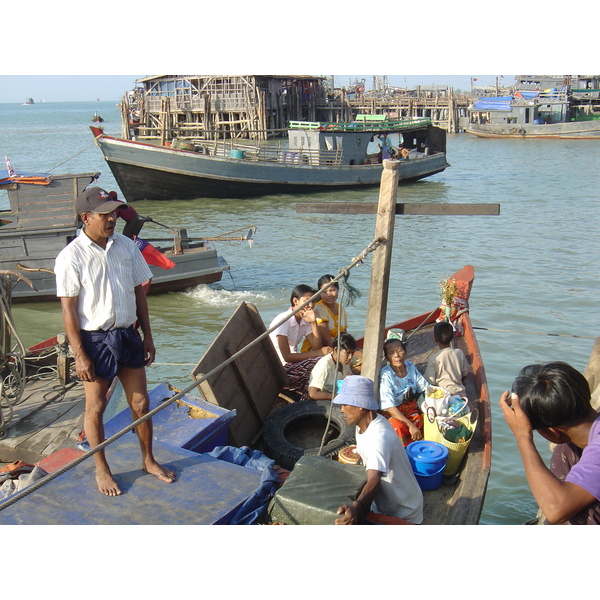 Picture Myanmar Myeik (Mergui) 2005-01 21 - Tour Myeik (Mergui)