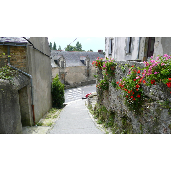 Picture France La Roche Bernard 2007-07 40 - History La Roche Bernard