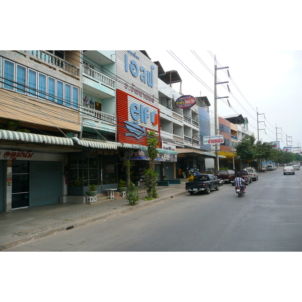 Picture Thailand Pattaya Theprasit 2008-01 52 - Journey Theprasit