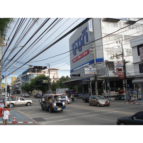 Picture Thailand Pattaya Carrefour 2006-09 0 - Recreation Carrefour