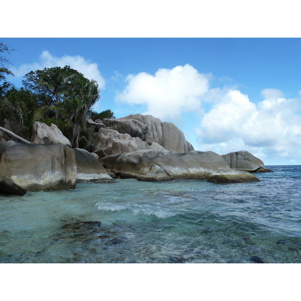 Picture Seychelles Coco Island 2011-10 59 - Center Coco Island