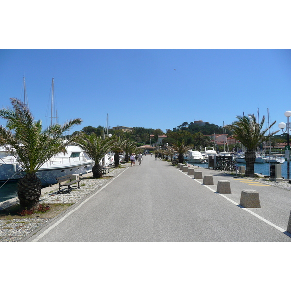 Picture France Porquerolles Island Porquerolles harbour 2008-05 5 - Tour Porquerolles harbour