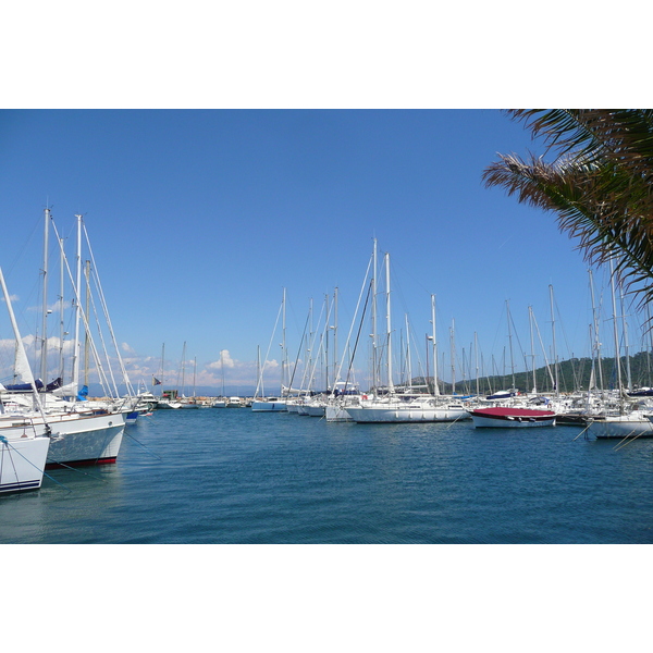 Picture France Porquerolles Island Porquerolles harbour 2008-05 12 - Tours Porquerolles harbour