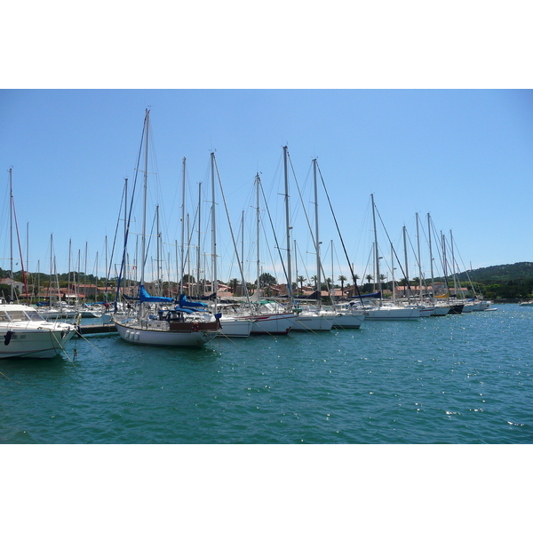 Picture France Porquerolles Island Porquerolles harbour 2008-05 29 - Journey Porquerolles harbour