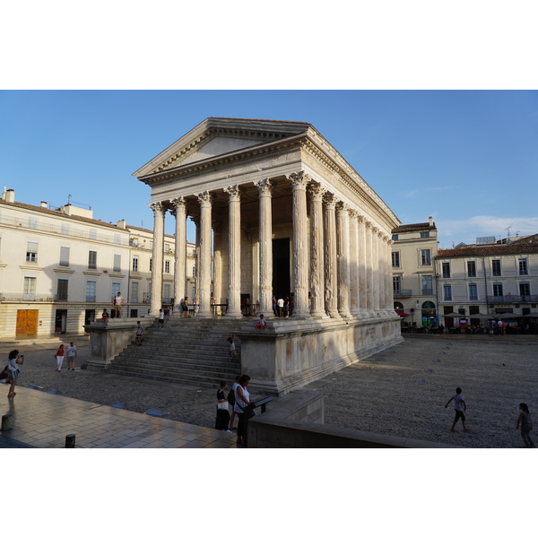 Picture France Nimes 2017-08 11 - Tours Nimes