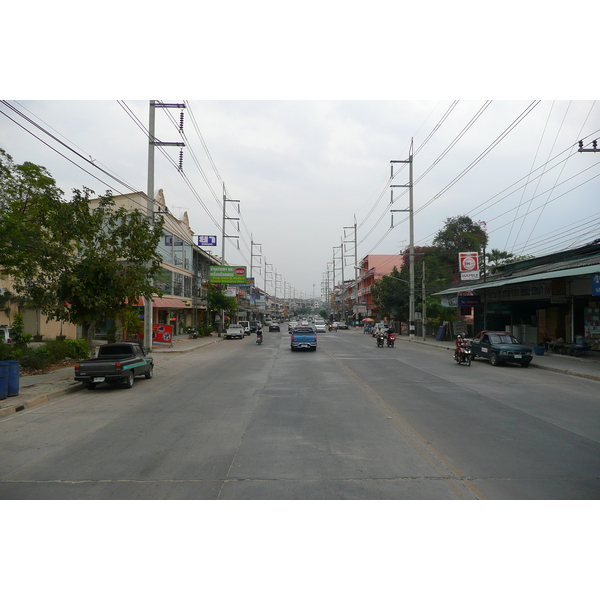 Picture Thailand Pattaya Theprasit 2008-01 53 - Tour Theprasit