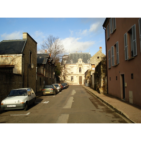 Picture France Beaune 2007-01 135 - Tour Beaune