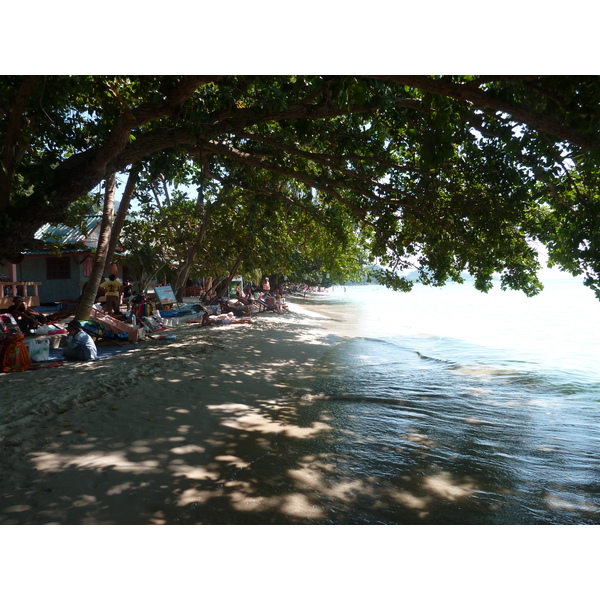 Picture Thailand Ko Chang 2011-01 133 - Center Ko Chang