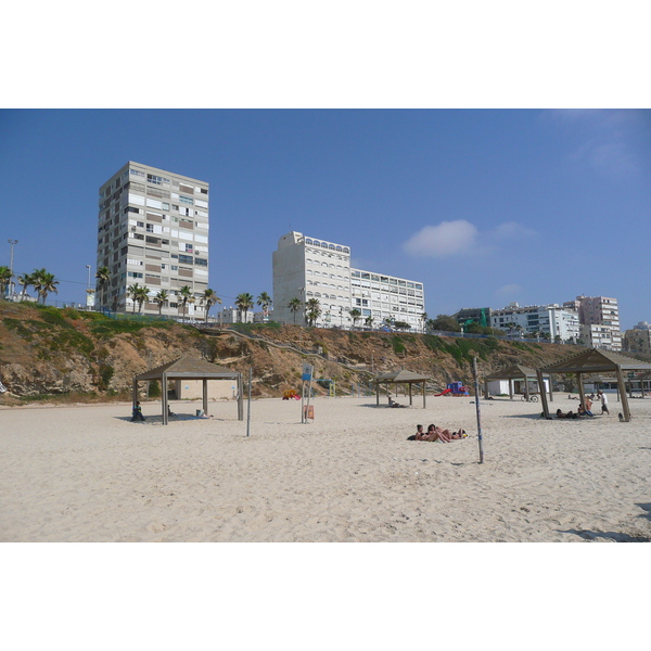 Picture Israel Bat Yam Beach 2007-06 43 - Recreation Bat Yam Beach