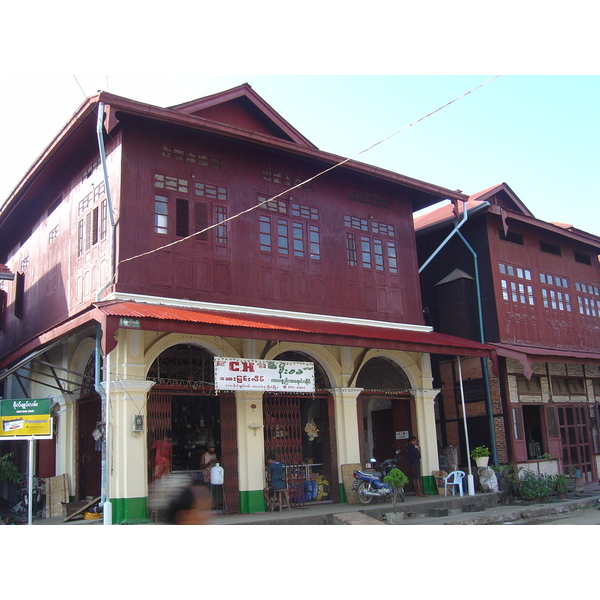 Picture Myanmar Myeik (Mergui) 2005-01 28 - Tours Myeik (Mergui)