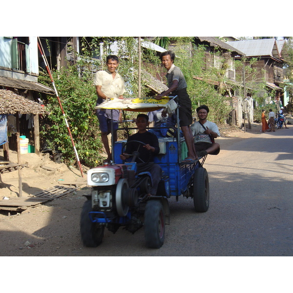 Picture Myanmar Myeik (Mergui) 2005-01 158 - History Myeik (Mergui)