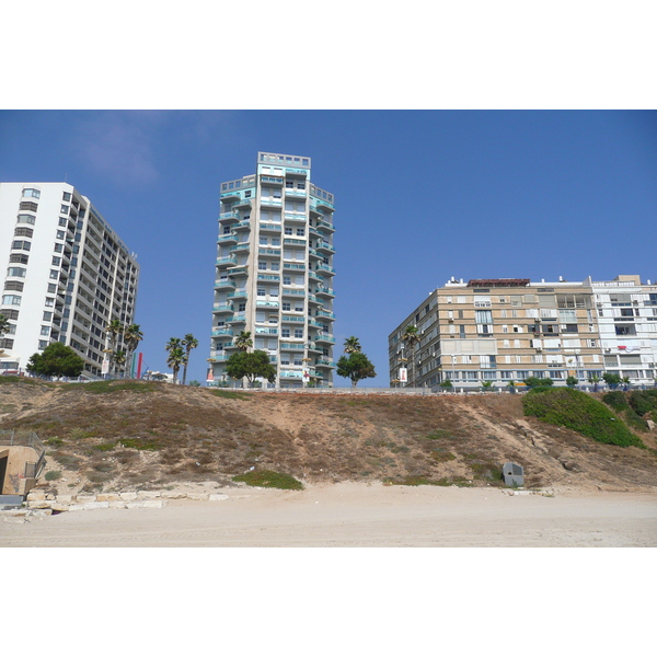 Picture Israel Bat Yam Beach 2007-06 72 - Discovery Bat Yam Beach