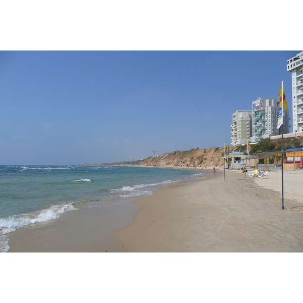 Picture Israel Bat Yam Beach 2007-06 2 - Tour Bat Yam Beach