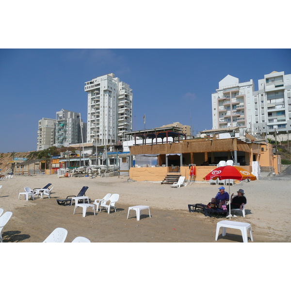 Picture Israel Bat Yam Beach 2007-06 3 - History Bat Yam Beach