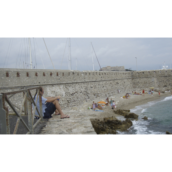 Picture France Antibes Plage de la Gravette 2007-08 19 - Tours Plage de la Gravette