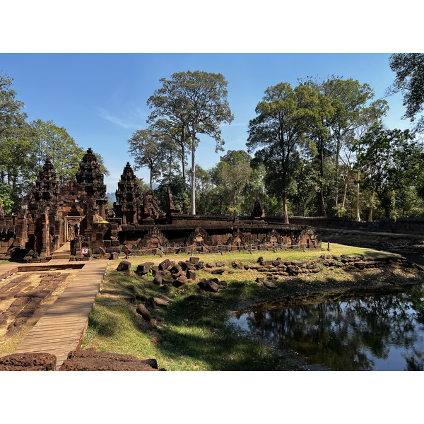 Picture Cambodia Siem Reap ⁨Banteay Srei⁩ 2023-01 25 - Recreation ⁨Banteay Srei⁩