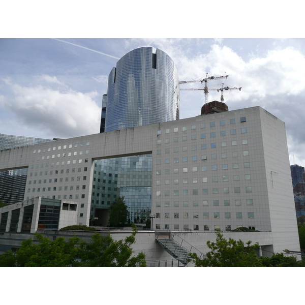 Picture France Paris La Defense 2007-05 32 - Tour La Defense