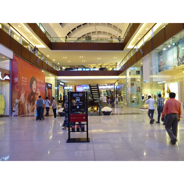 Picture United Arab Emirates Dubai The Dubai Mall 2009-12 44 - Journey The Dubai Mall