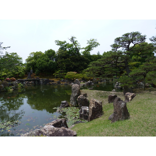 Picture Japan Kyoto Nijo Castle Ninomaru Garden 2010-06 21 - Tour Ninomaru Garden