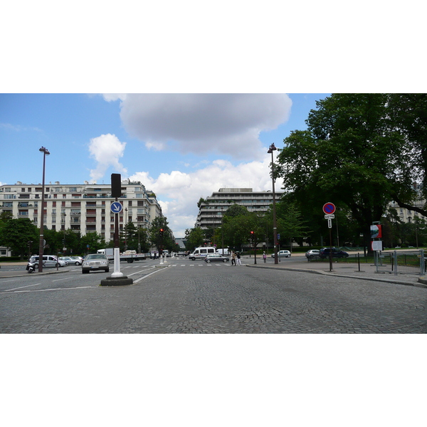 Picture France Paris Avenue Foch 2007-06 192 - Recreation Avenue Foch