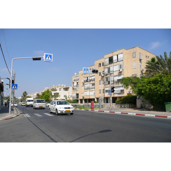 Picture Israel Bat Yam 2007-06 46 - Around Bat Yam