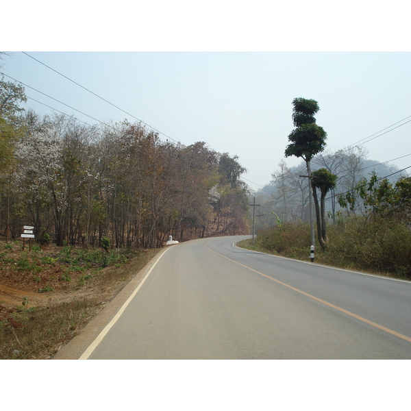 Picture Thailand Pang Mapha to Pai road 2007-02 71 - Center Pang Mapha to Pai road